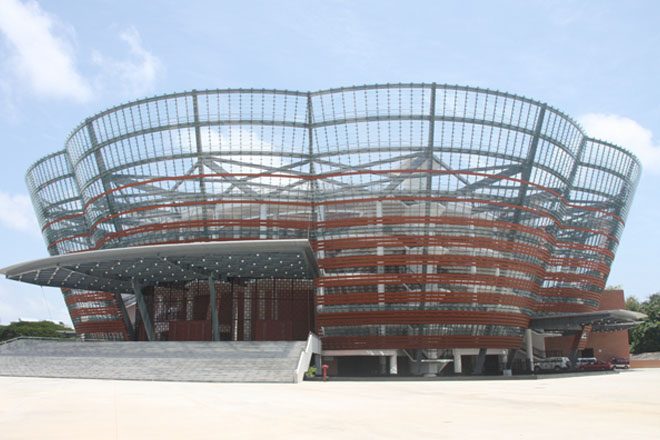 Theatre-Nelum-Pokuna