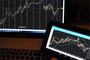 Sri Lanka-Markets-Analysts