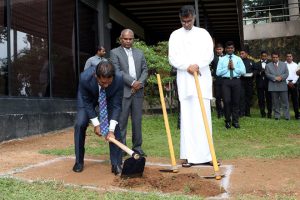 Waters-Edge-largest-banquet